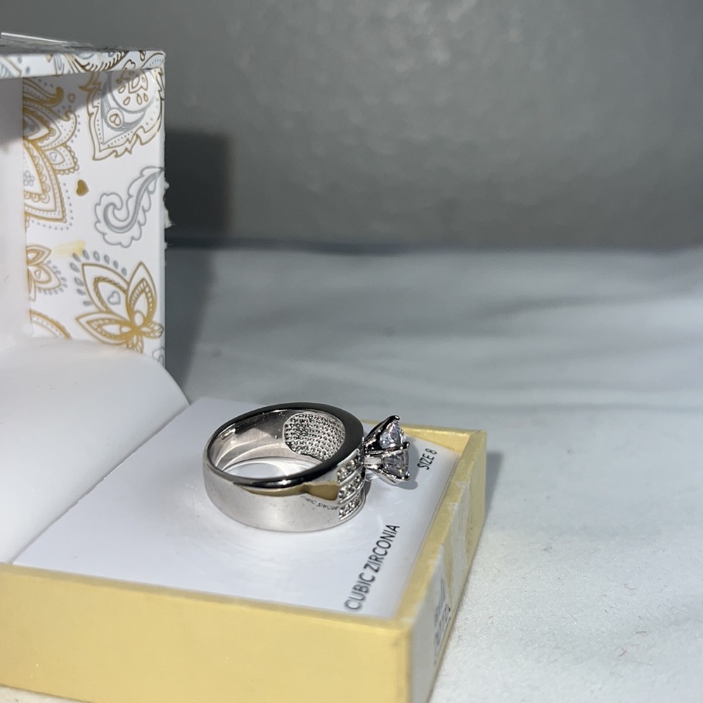 CHARTER CLUB RINGS - Picture 3 of 4